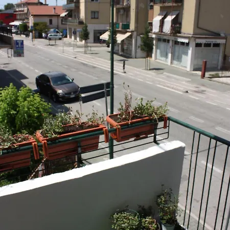 Bridge To Venice Apartman *