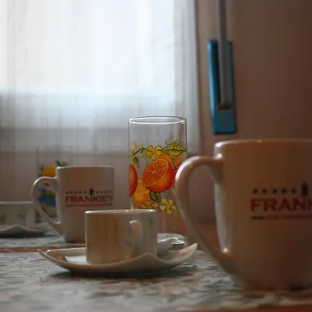 Bridge To Apartamento Venecia